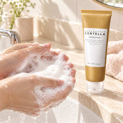 SKIN1004 Centella Ampoule Foam – En application
